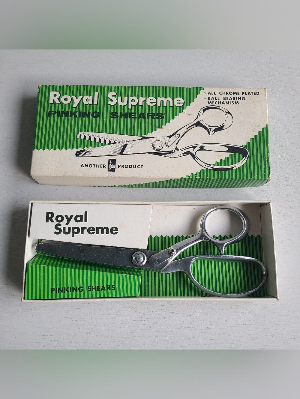 Vintage Royal Supreme Pinking Shears